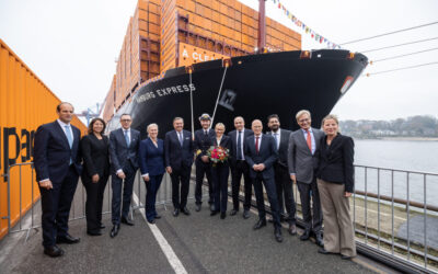 Hapag-Lloyd tauft Rekord-Containerschiff „Hamburg Express“